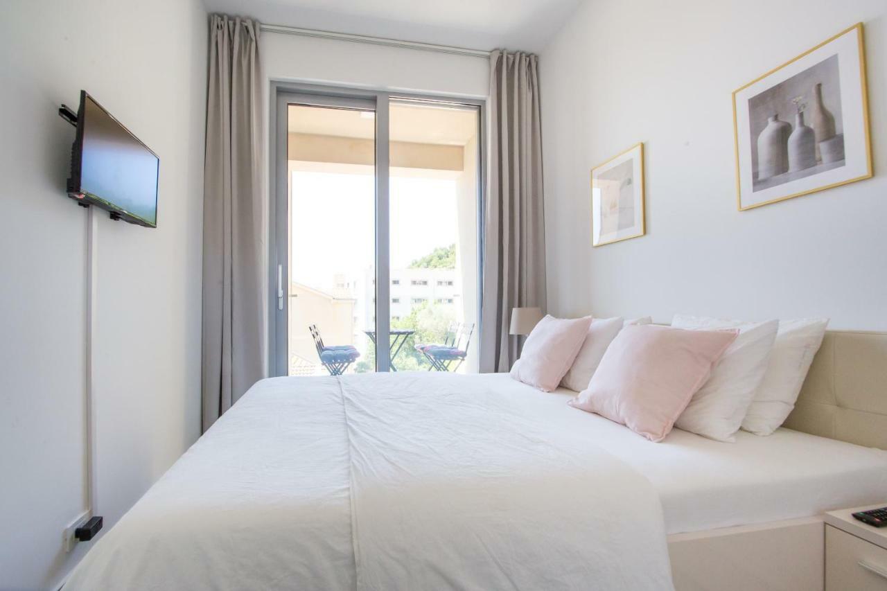 Apart Sky Residence With Sea View In Delmar บุดวา ภายนอก รูปภาพ