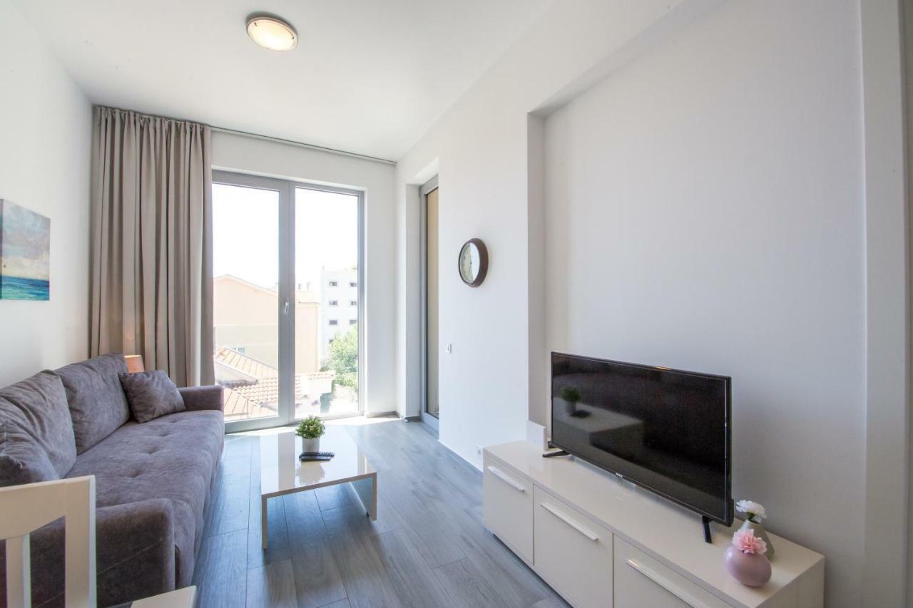 Apart Sky Residence With Sea View In Delmar บุดวา ภายนอก รูปภาพ