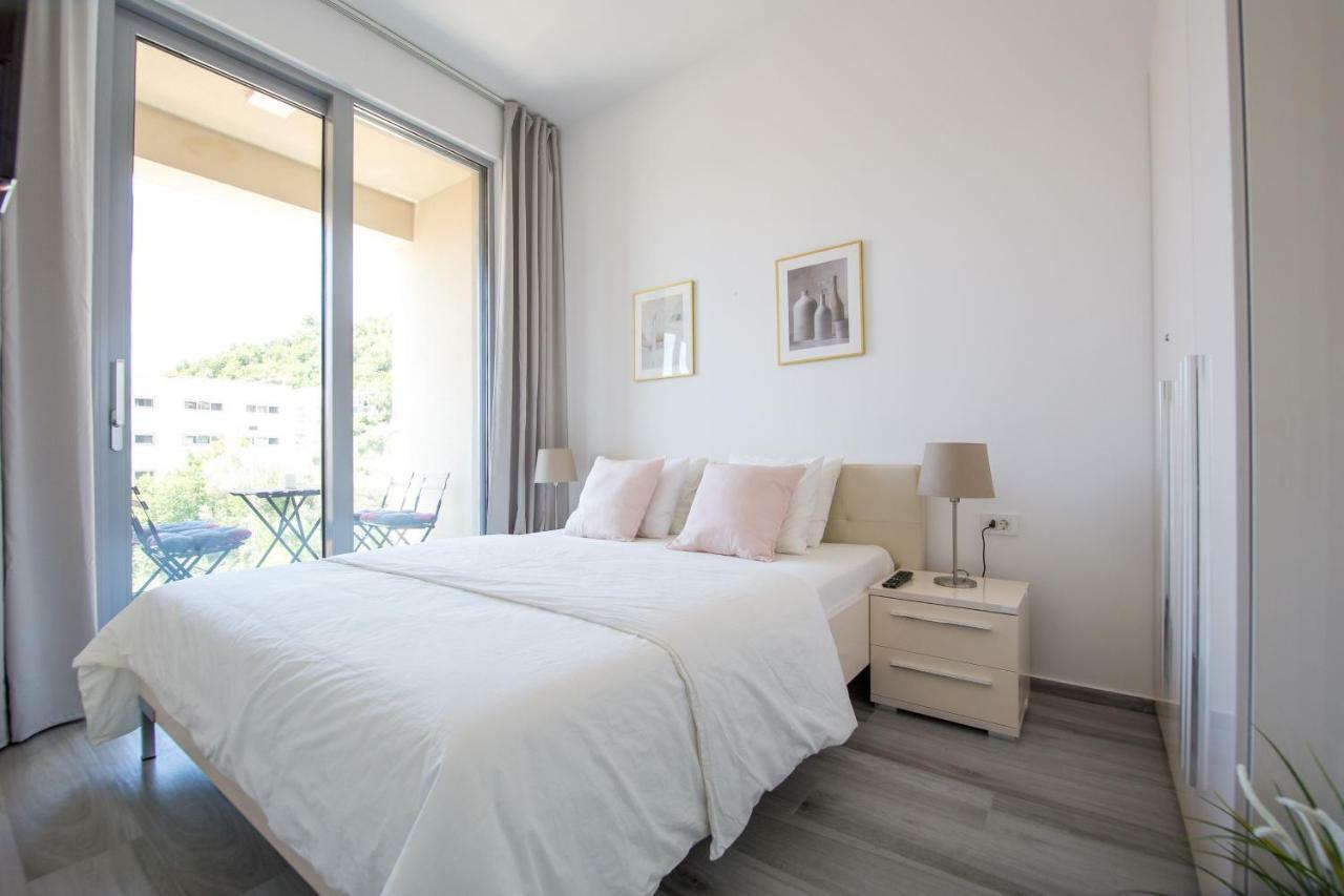Apart Sky Residence With Sea View In Delmar บุดวา ภายนอก รูปภาพ